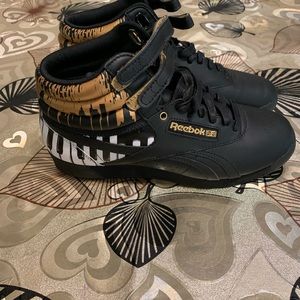 New! Reebok Alicia Keys Piano Keyboard Shoes